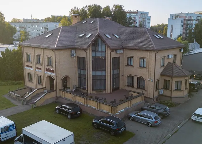 Felicia Viesnīca 3*